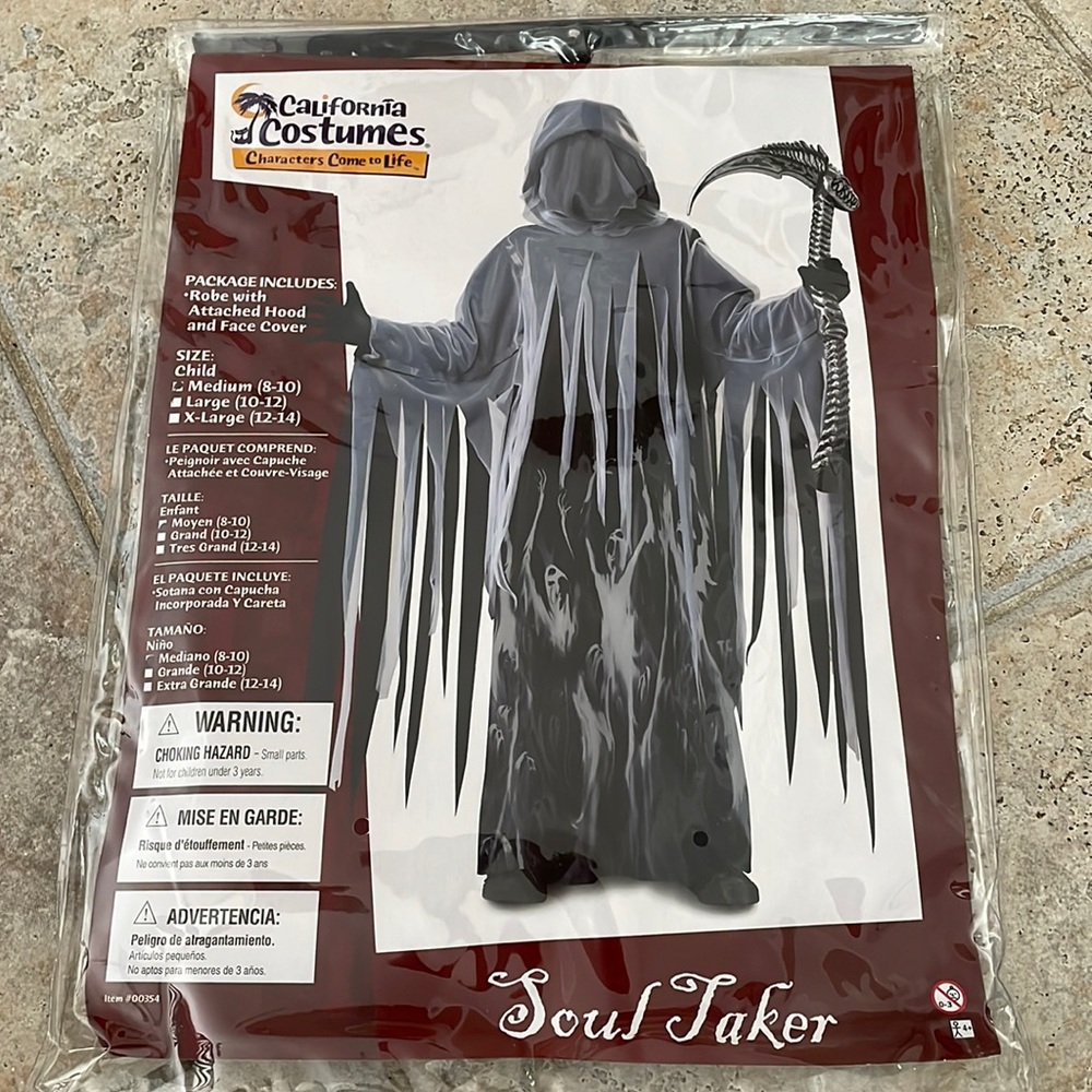 HALLOWEEN COSTUME-Soul Seeker by California Costumes Child Size Medium (8-10)